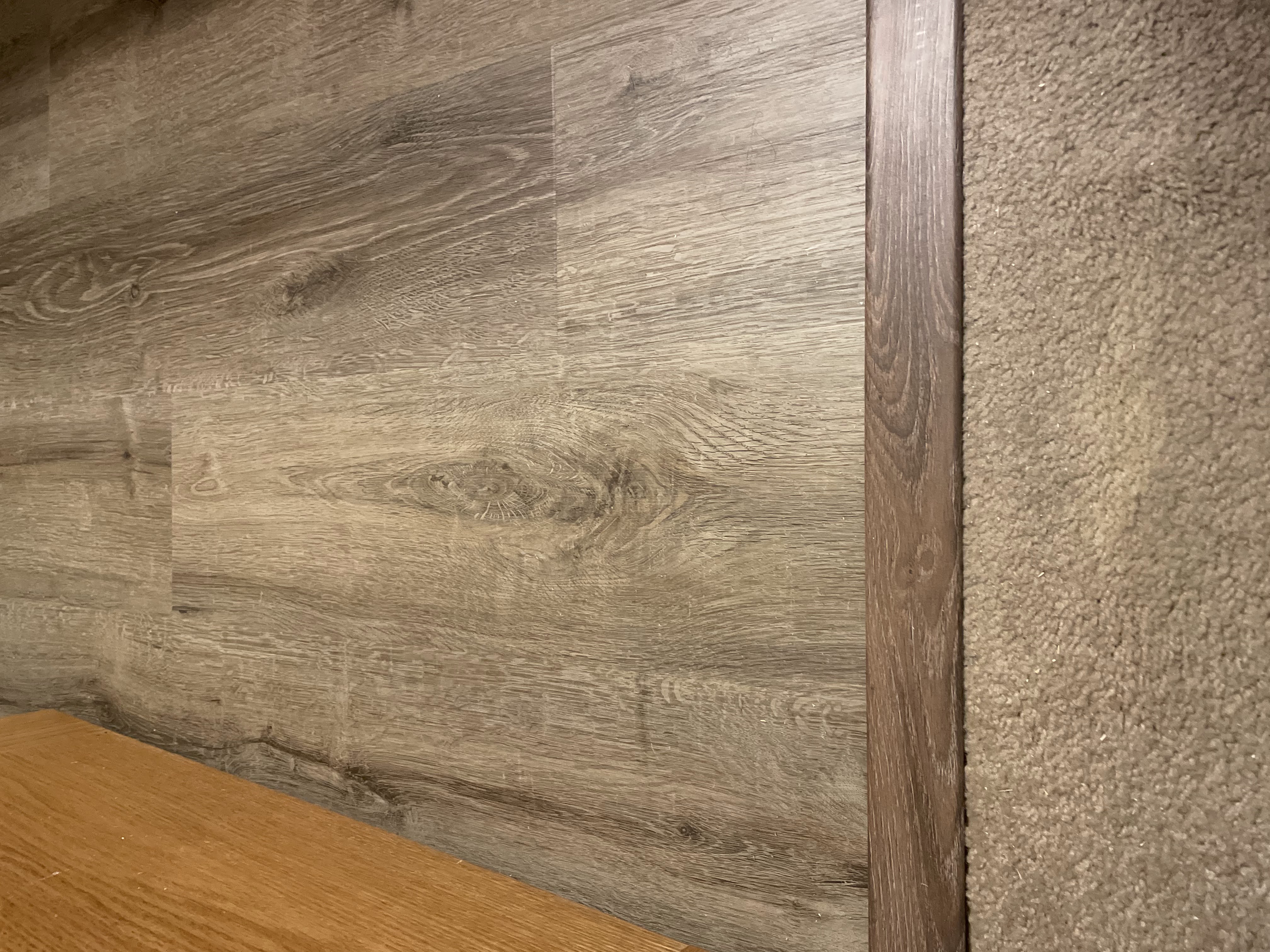 Finished flooring transition